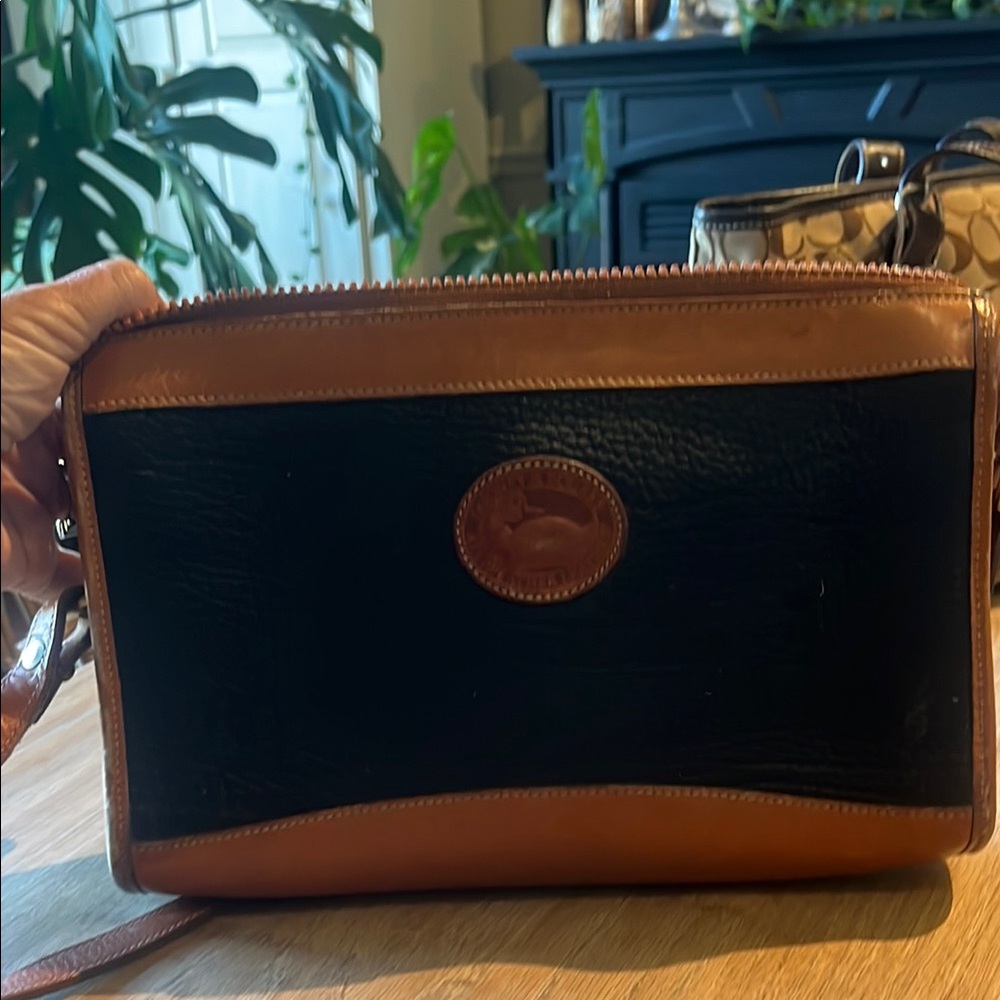 Dooney & Bourke Black and Brown Messenger Bag Premium Leather